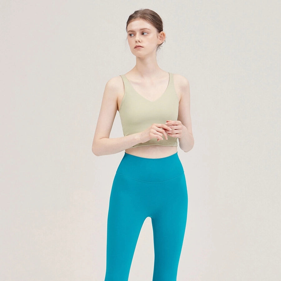 sports solid color nylon u neck active tops vest